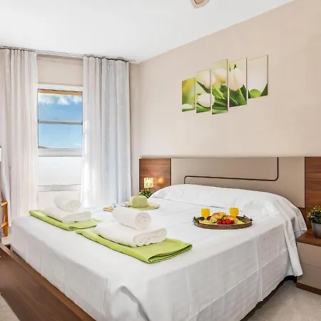 Апартаменты M07F Sweet And Close To The Beach Арона